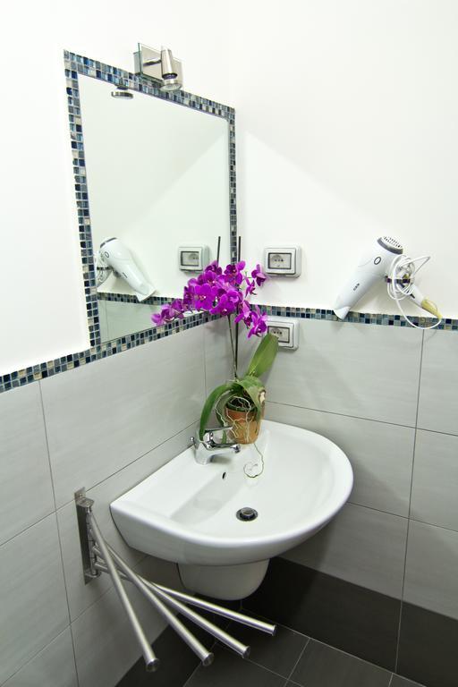 B&B Tifeo Villafranca Tirrena Exteriér fotografie